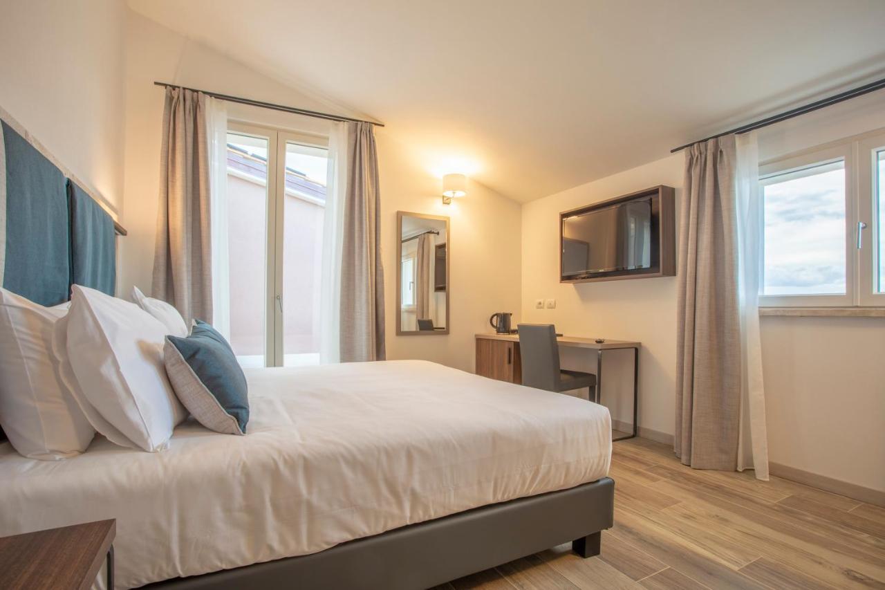 Riva Toscana Golf Resort & Spa Фоллоника Экстерьер фото