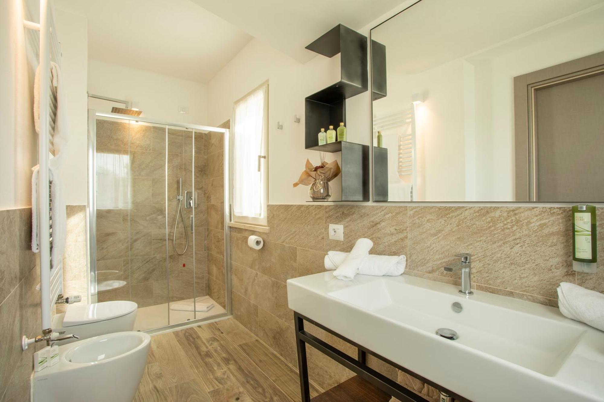 Riva Toscana Golf Resort & Spa Фоллоника Экстерьер фото