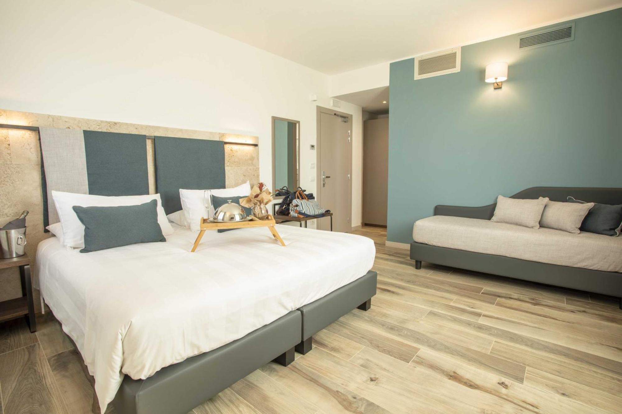 Riva Toscana Golf Resort & Spa Фоллоника Экстерьер фото