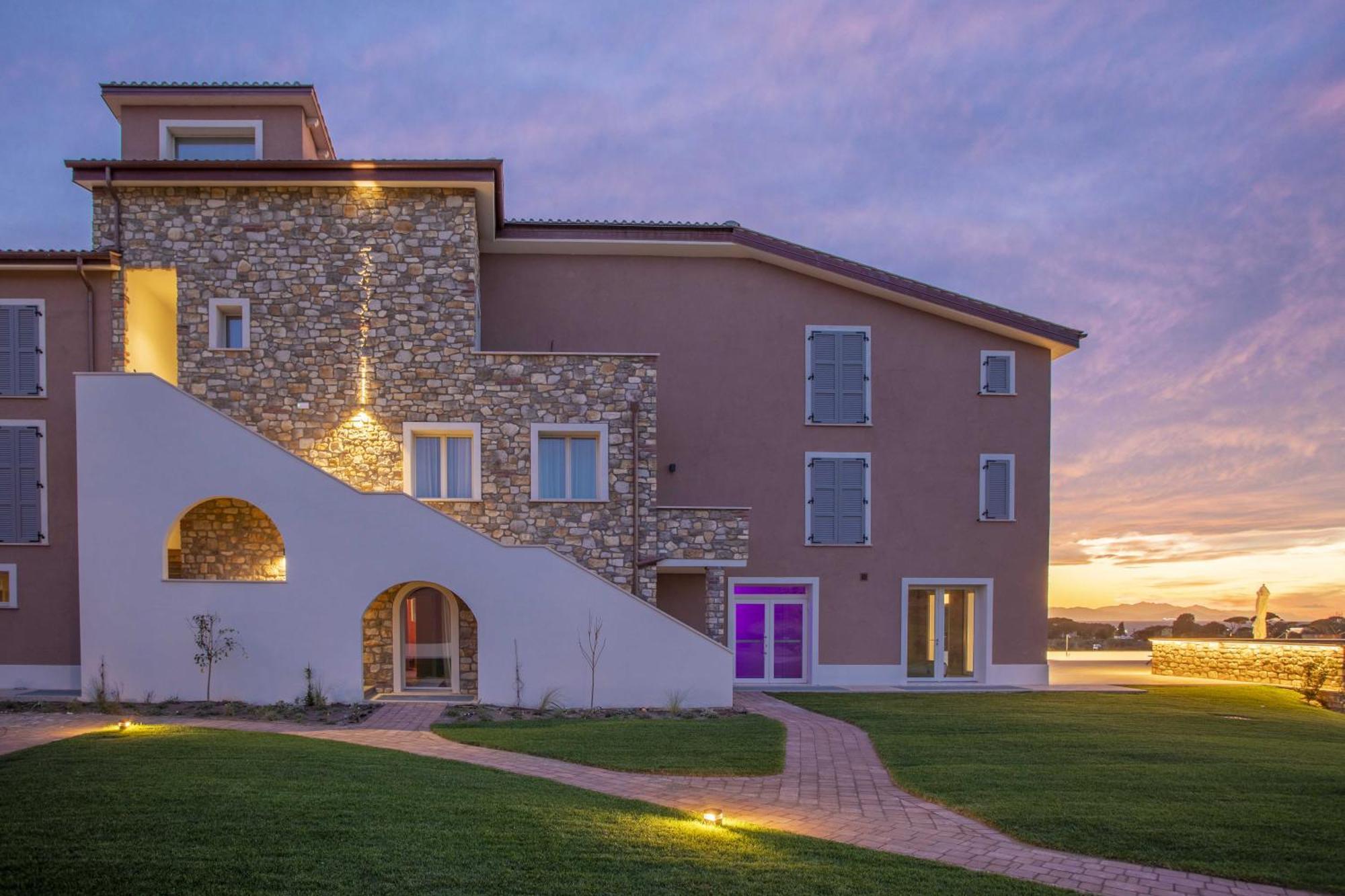Riva Toscana Golf Resort & Spa Фоллоника Экстерьер фото